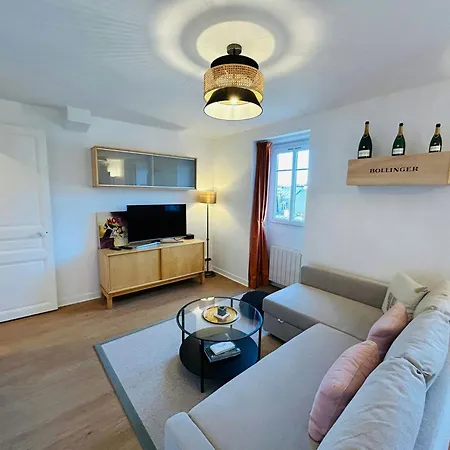 Apartment Le Millesime Carnot Cathedrale Reims